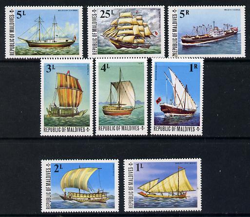 Maldive Islands 1975 Ships set of 8 unmounted mint, SG 586-93*, stamps on , stamps on  stamps on ships