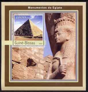 Guinea - Bissau 2003 Monuments of Egypt #1 perf s/sheet containing 1 value unmounted mint Mi BL395, stamps on , stamps on  stamps on tourism, stamps on  stamps on buildings, stamps on  stamps on egyptology, stamps on  stamps on pyramids