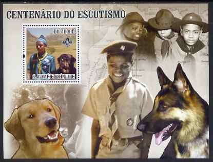 St Thomas & Prince Islands 2007 Scout Centenary & Dogs perf s/sheet containing 1 value unmounted mint, stamps on scouts, stamps on dogs