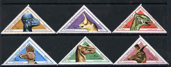 Somalia 1997 Prehistoric Animals complete triangular set of 6 unmounted mint, stamps on , stamps on  stamps on dinosaurs, stamps on  stamps on triangulars