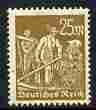 Germany 1922-23 Reapers 25m olive-bistre wmk mesh unmounted mint SG 253, stamps on farming, stamps on agriculture