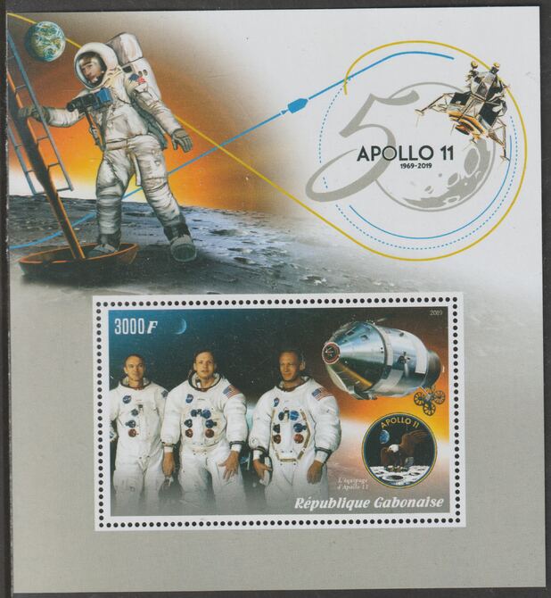 Gabon 2019 Apollo 11 - 50thAnniversary perf m/sheet containing one value unmounted mint, stamps on , stamps on  stamps on space, stamps on  stamps on apollo