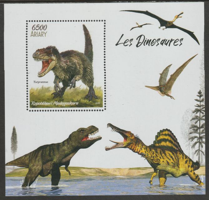 Madagascar 2019 Dinosaurs perf m/sheet containing one value unmounted mint, stamps on , stamps on  stamps on dinosaurs