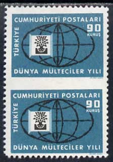 Turkey 1960 Refugee Year 90k unmounted mint pair imperf between, stamps on , stamps on  stamps on , stamps on  stamps on refugees