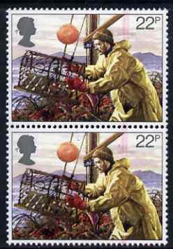 Great Britain 1981 Fishing 22p vert pair with fine doctor blade flaw in rose affecting both stamps unmounted mint, SG 1168var, stamps on 