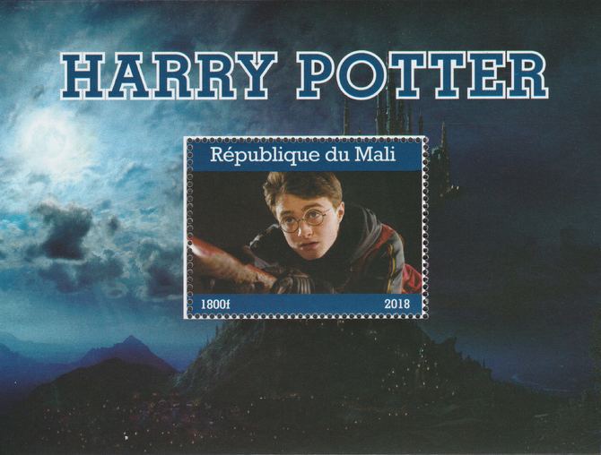 Mali 2018 Harry Potter perf souvenir sheet unmounted mint. Note this item is privately produced and is offered purely on its thematic appeal. , stamps on , stamps on  stamps on films, stamps on  stamps on movies, stamps on  stamps on cinema, stamps on  stamps on sci-fi, stamps on  stamps on harry potter