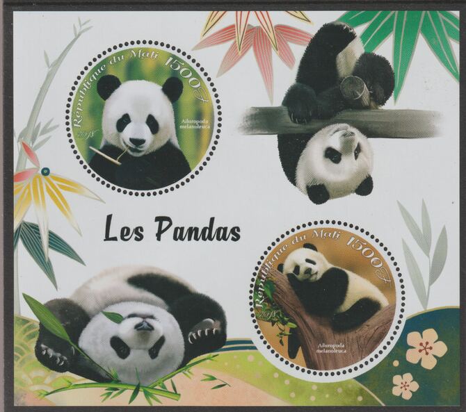 Mali 2018 Pandas perf sheet containing two circular values unmounted mint, stamps on animals, stamps on bears.pandas, stamps on shaped, stamps on 
