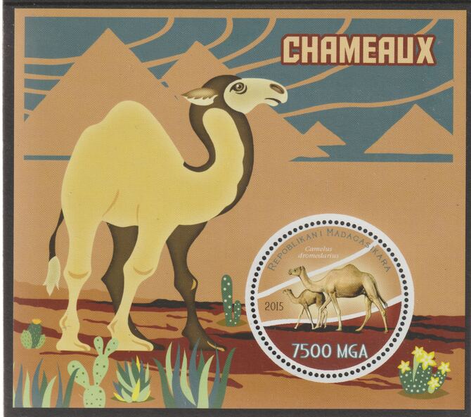 Madagascar 2015 Camels perf sheet containing one circular value unmounted mint, stamps on shaped, stamps on animals, stamps on camels, stamps on pyramids