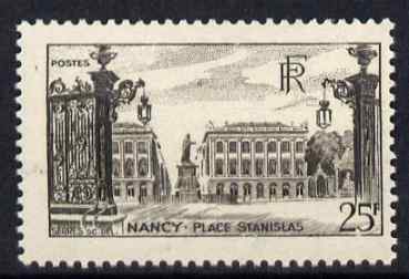France 1946-48 Nancy 25f unmounted mint, SG 982, stamps on tourism