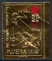 Fujeira 1971 Sapporo Winter Olympics 10r Skier embossed in gold foil, perf Mi 729A, stamps on , stamps on  stamps on olympics, stamps on  stamps on skiing