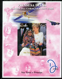 St Thomas & Prince Islands 2005 Princess Diana - Queen of Our Hearts #6 imperf s/sheet with Concorde, Beatles & Satellite in background unmounted mint. Note this item is privately produced and is offered purely on its thematic appeal, stamps on , stamps on  stamps on personalities, stamps on  stamps on royalty, stamps on  stamps on diana, stamps on  stamps on concorde, stamps on  stamps on aviation, stamps on  stamps on beatles, stamps on  stamps on music, stamps on  stamps on rock, stamps on  stamps on pops, stamps on  stamps on satellites, stamps on  stamps on space, stamps on  stamps on london, stamps on  stamps on  f1 , stamps on  stamps on formula 1, stamps on  stamps on tobacco, stamps on  stamps on  jps , stamps on  stamps on 