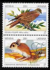 Ukraine 2001 Endangered Species set of 2 in se-tenant pair unmounted mint SG 395-6, stamps on , stamps on  stamps on birds, stamps on  stamps on kites, stamps on  stamps on birds of prey, stamps on  stamps on  wwf , stamps on  stamps on animals, stamps on  stamps on rodents