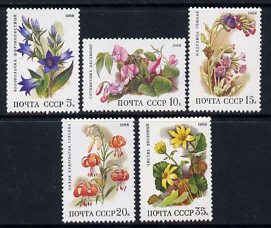 Russia 1988 Forest Flowers set of 5 unmounted mint, SG 5891-95, Mi 5847-51, stamps on flowers