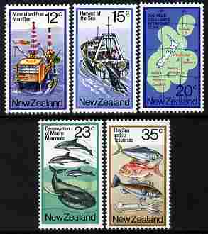 New Zealand 1978 Resources of the Sea perf set of 5 unmounted mint, SG 1174-78, stamps on , stamps on  stamps on marine life, stamps on  stamps on whales, stamps on  stamps on dolphins, stamps on  stamps on  oil , stamps on  stamps on maps, stamps on  stamps on fishing, stamps on  stamps on ships, stamps on  stamps on fish, stamps on  stamps on 