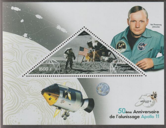 Ivory Coast 2019 50th Anniversary of Apollo 11 - Neil Armstrong perf deluxe sheet containing one triangular value unmounted mint, stamps on , stamps on  stamps on space, stamps on  stamps on apollo, stamps on  stamps on man on moon, stamps on  stamps on armstrong