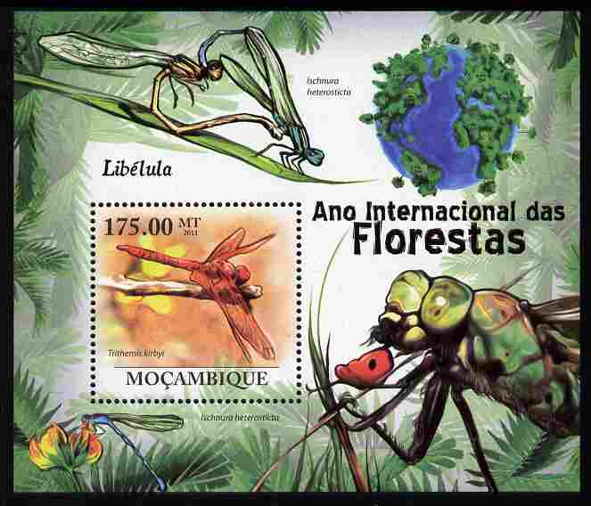 Mozambique 2011 International Year of Forests - Dragonflies perf s/sheet unmounted mint, stamps on , stamps on  stamps on forests, stamps on  stamps on trees, stamps on  stamps on insects, stamps on  stamps on dragonflies