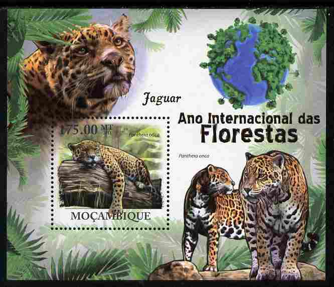 Mozambique 2011 International Year of the Forest - Jaguars perf s/sheet unmounted mint, stamps on animals, stamps on cats, stamps on jaguars